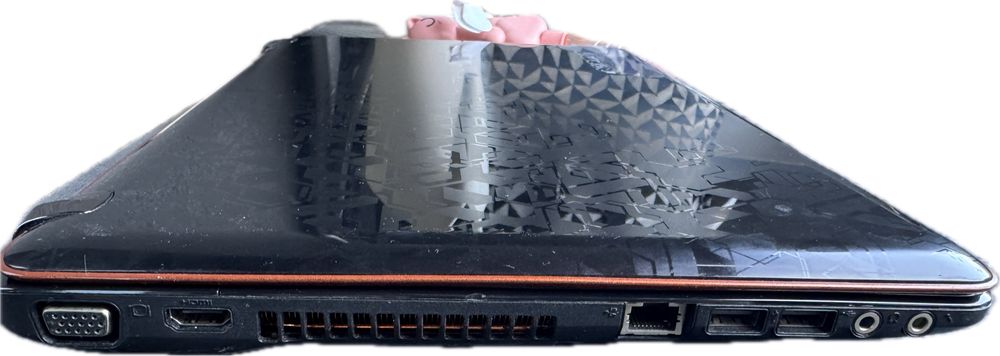 Lenovo Y560 | i7 | 4GB RAM | Uszkodzona grafika | Bez HDD