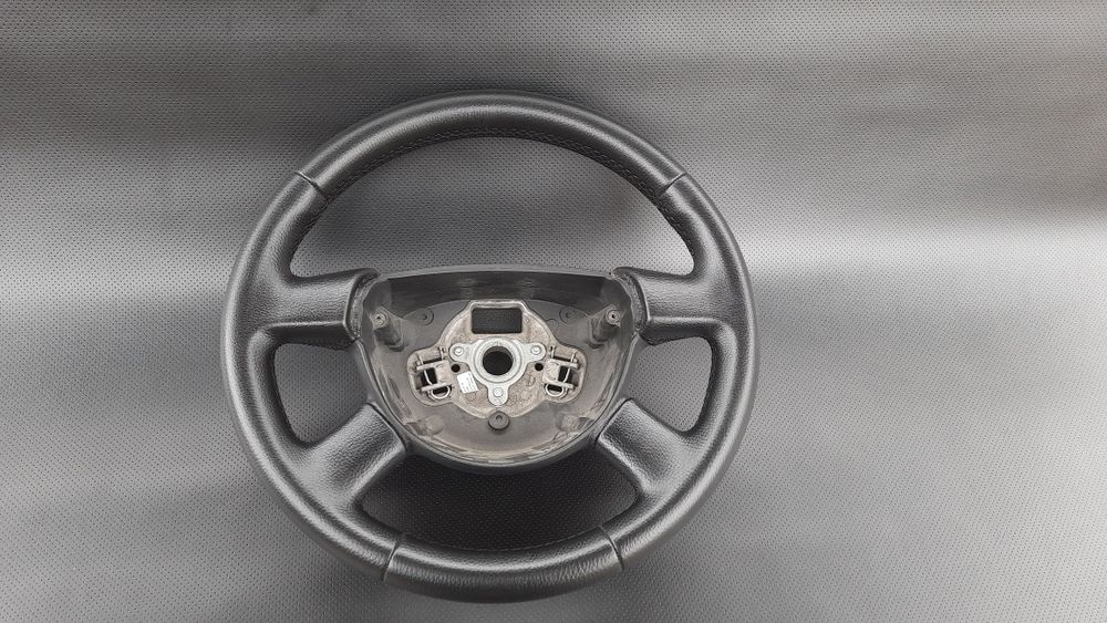 Руль Фольксваген Гольф 5,VW passat B 6, caddy, jetta.