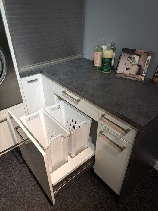 Meble Nolte z ekspozycji (pralnia)