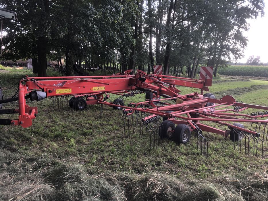 Zgrabiarka Kuhn Ga 7501