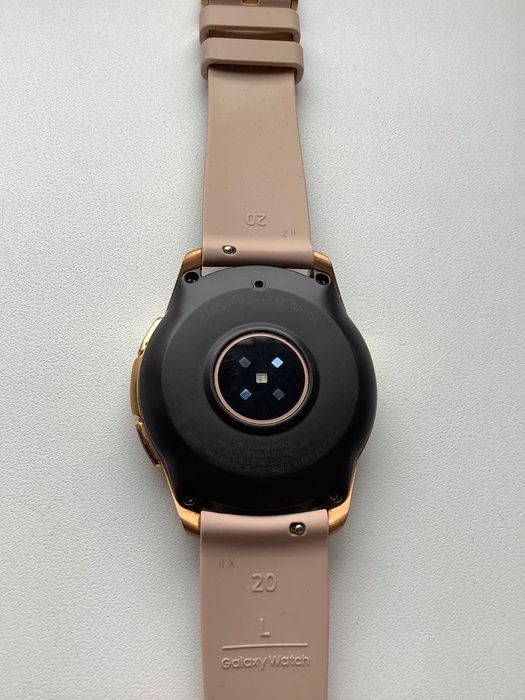 Samsung Galaxy Watch SM-R810 (42 mm, Wi-Fi)
Стан: дуже добрий
К