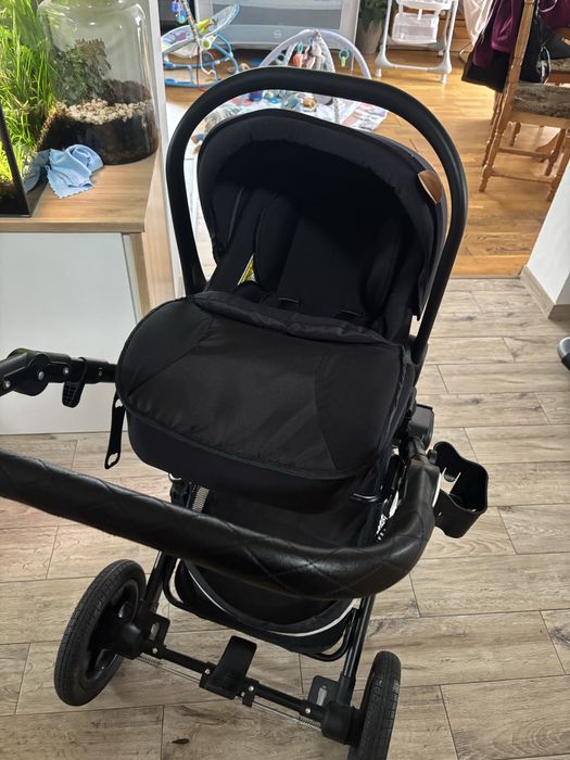 Sprzedam wózek 3w1 kesser