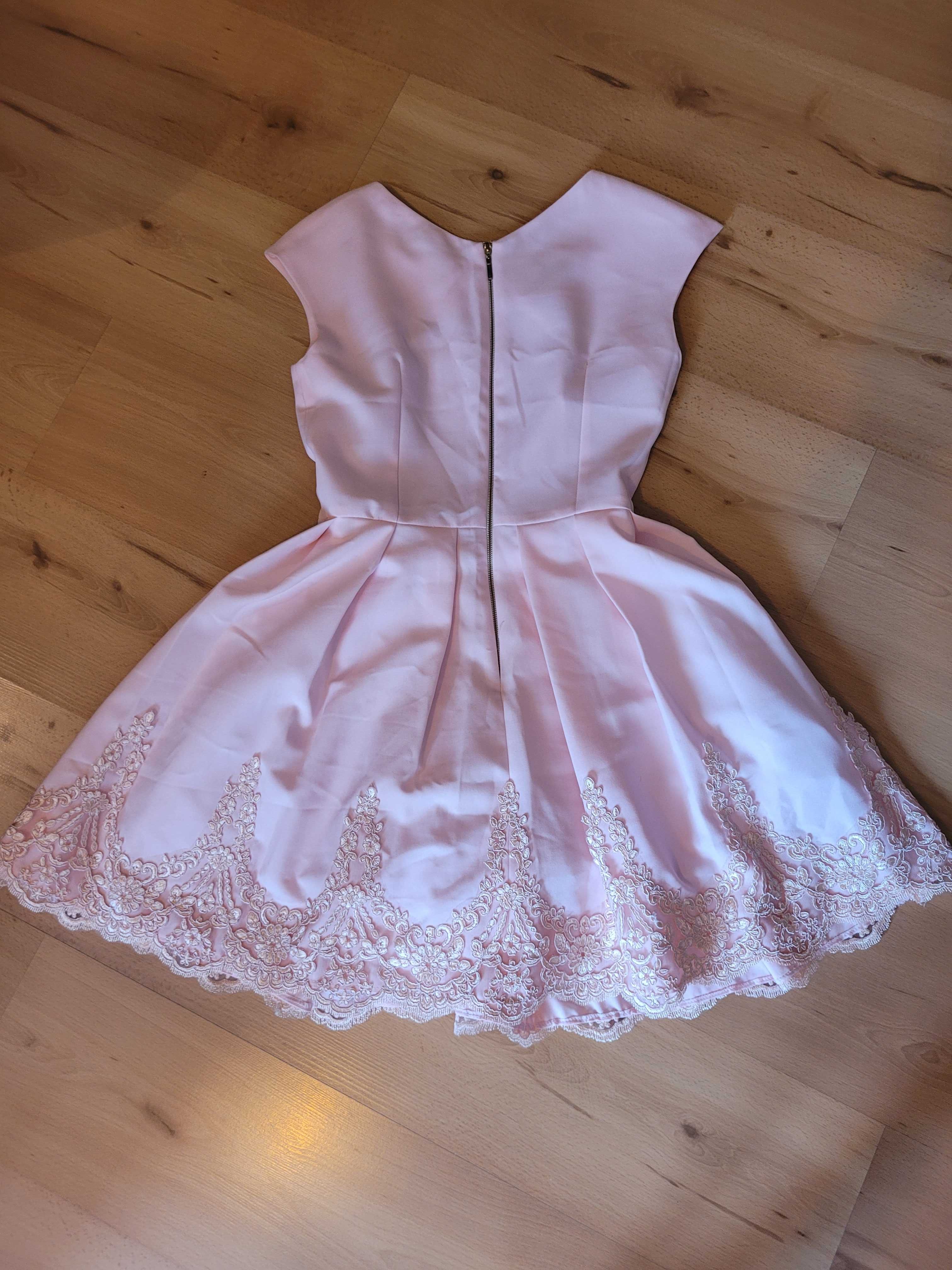 Różowa sukienka koktajlowa/na wesele