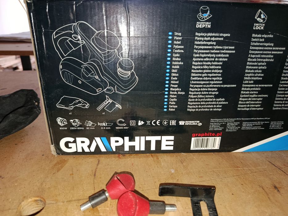 Strug elektryczny Graphite 59G678
