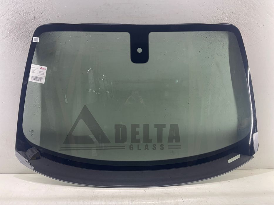 Jaguar XJ Вітрове скло з 2003 по 2009 XJ8, XJR, Sovereign, Super V8.