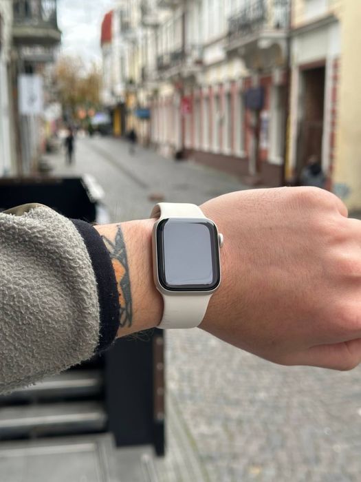 Apple Watch SE 2 2024 40mm Midnight Starlight нові Open Box