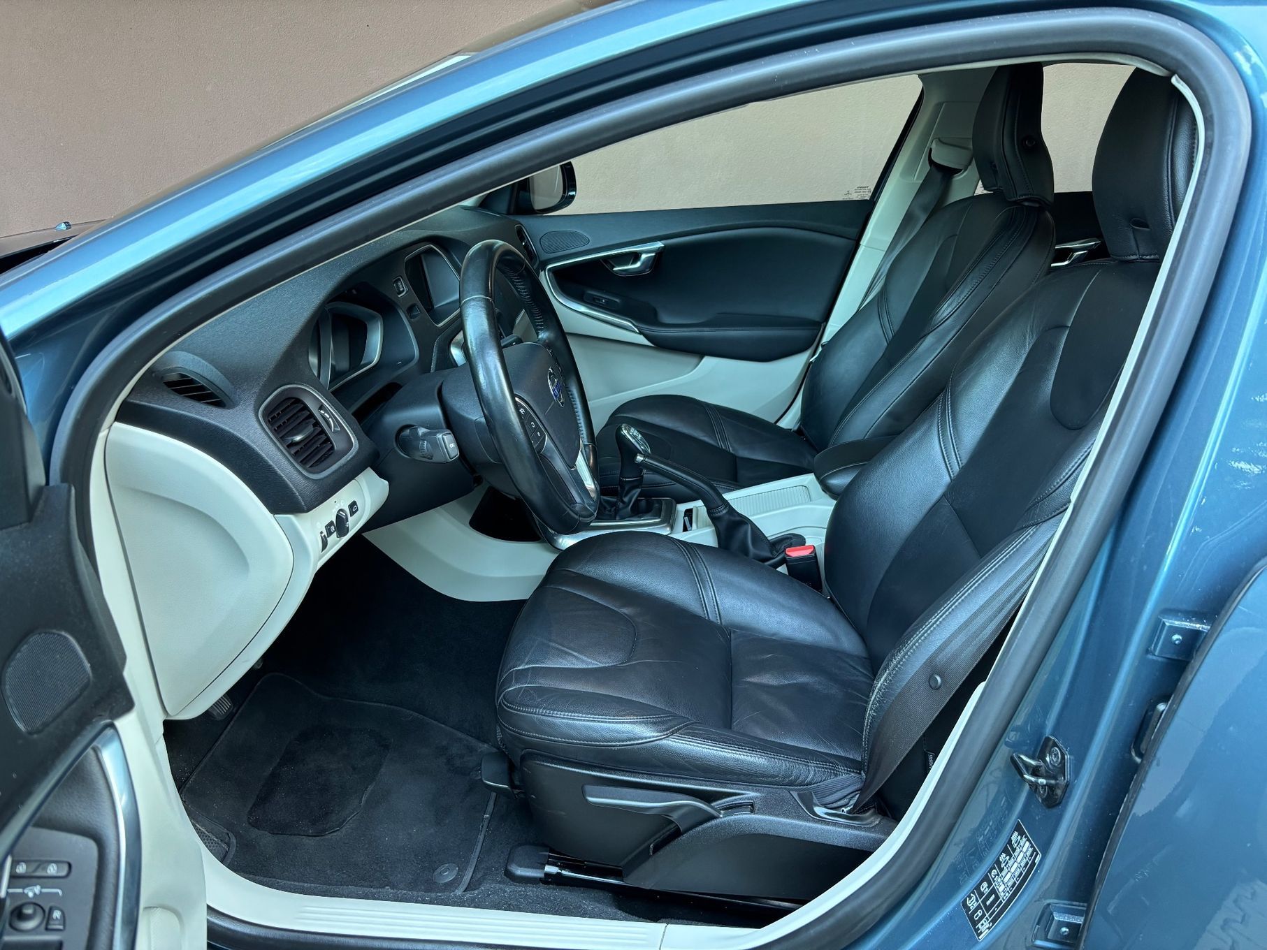 Volvo V40 Xenon Grzane Kamera Hanss Free Summum Full