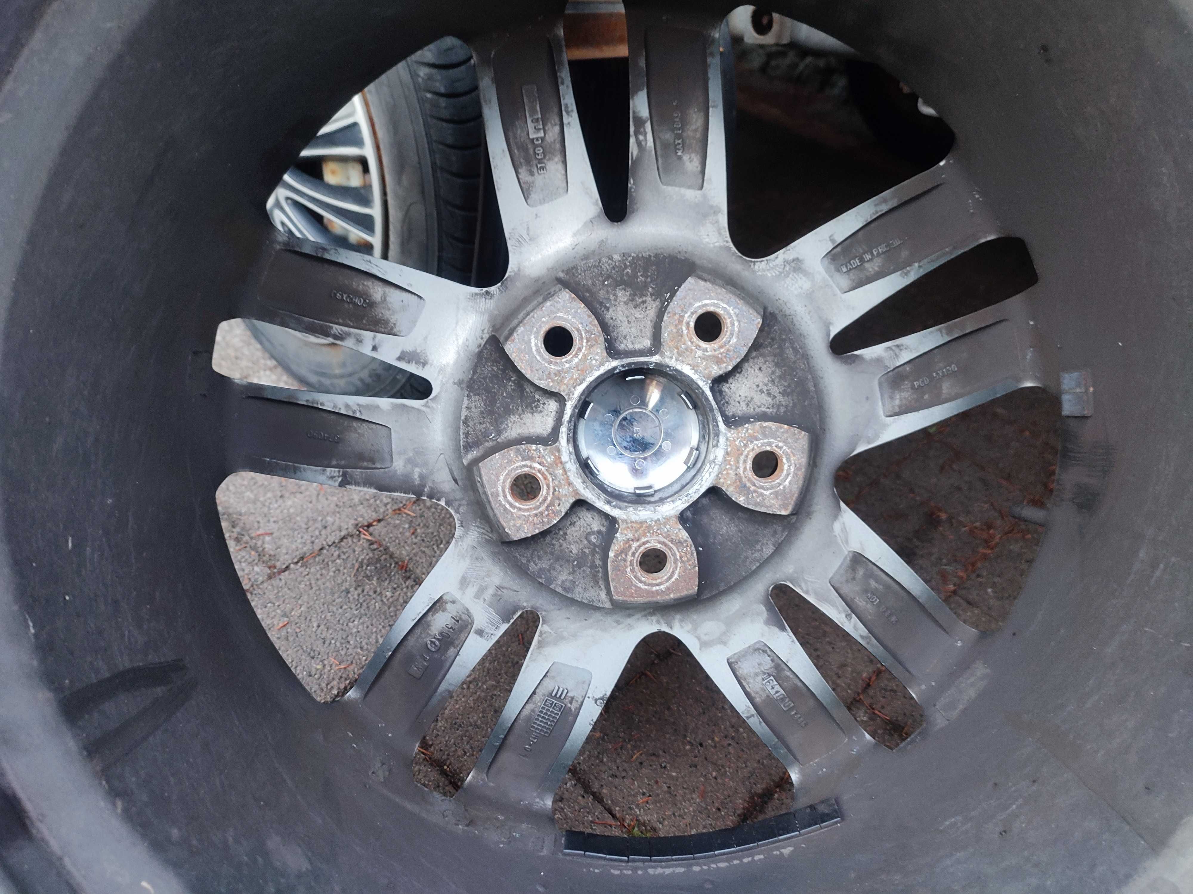 Felgi 20 Cali 5x130 Opony 275/45R20 Audi Q7 VW Touareg Porsche Cayenne