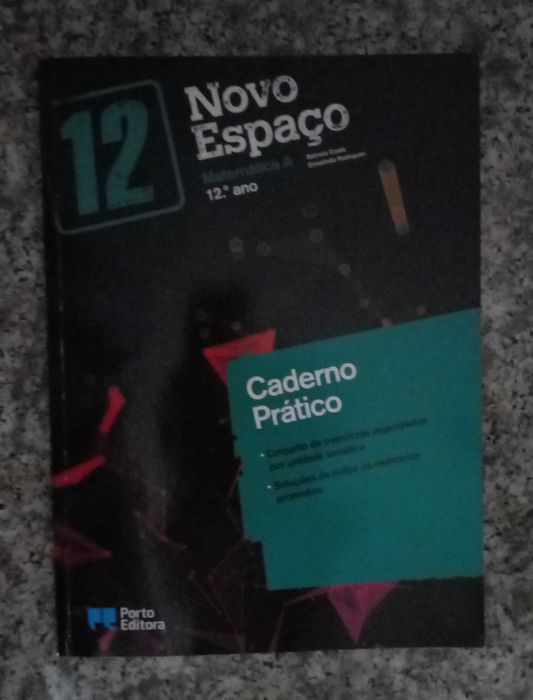 Livros escolares Manuais e Cadernos Atividades / Exercícios 12.º ano (