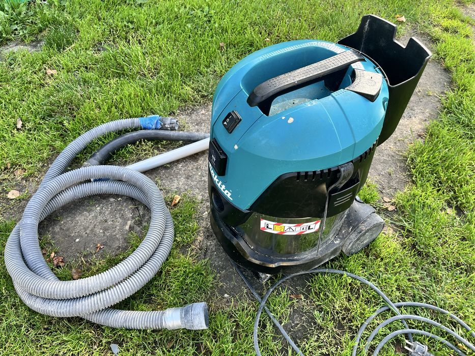 Makita odkurzacz przemysłowy VC2012L ssawki, rura, filtr