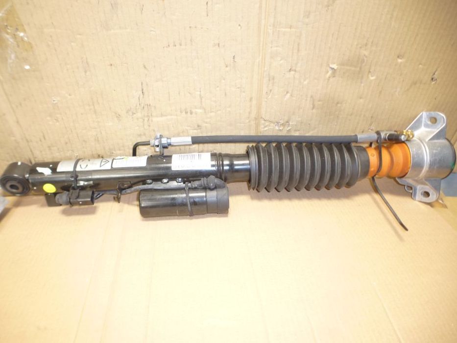 AMORTYZATOR TYŁ  PRAWY AUDI A4 B8  RS4 RS5 8T05012A NOWY!!! gwa!!!