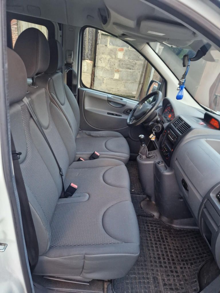 Citroen Jumpy 2009r  9 osobowy
