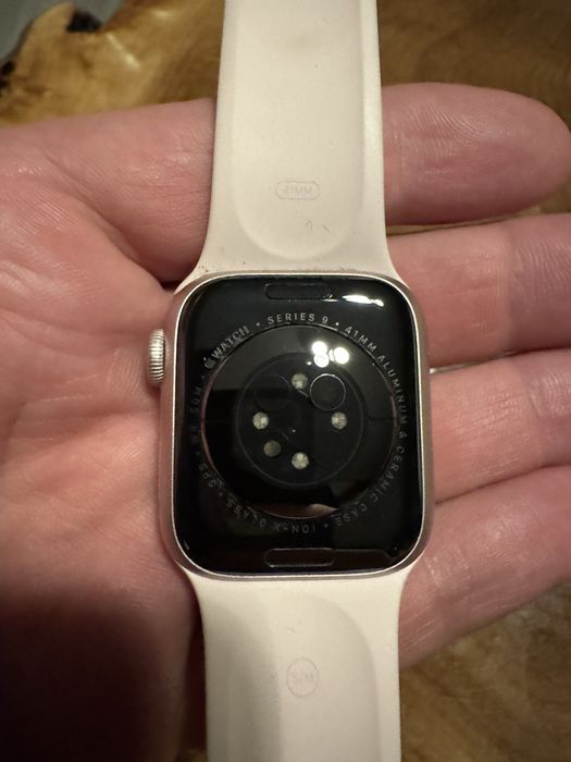 Smartwatch Apple Watch 9 41mm Rose Gold różowy GPS stan bdb