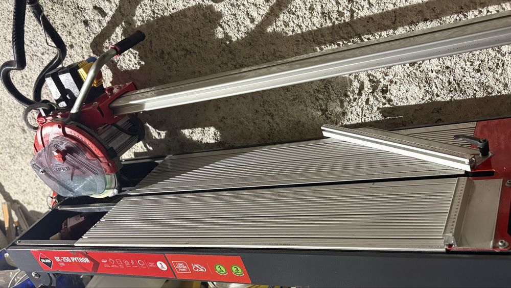 Przecinarka Rubi DC-250