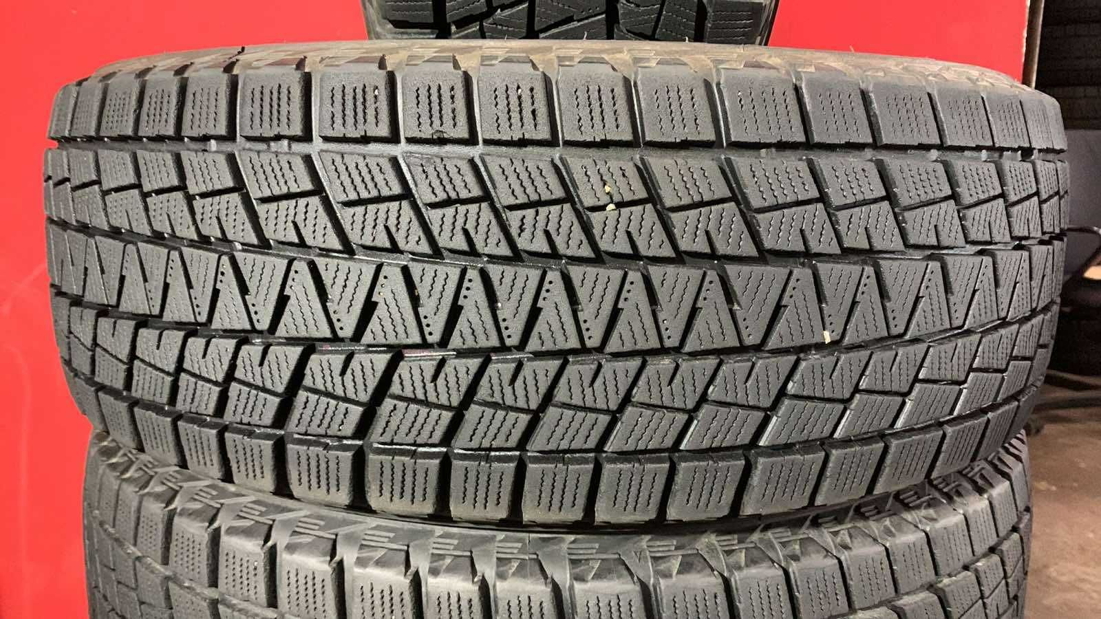 225/65/17 Bridgestone Blizzak DMV-1