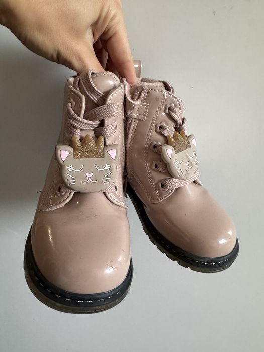 Trzewiki Neli Blu pudrowy róż rozm 24 stan idealny