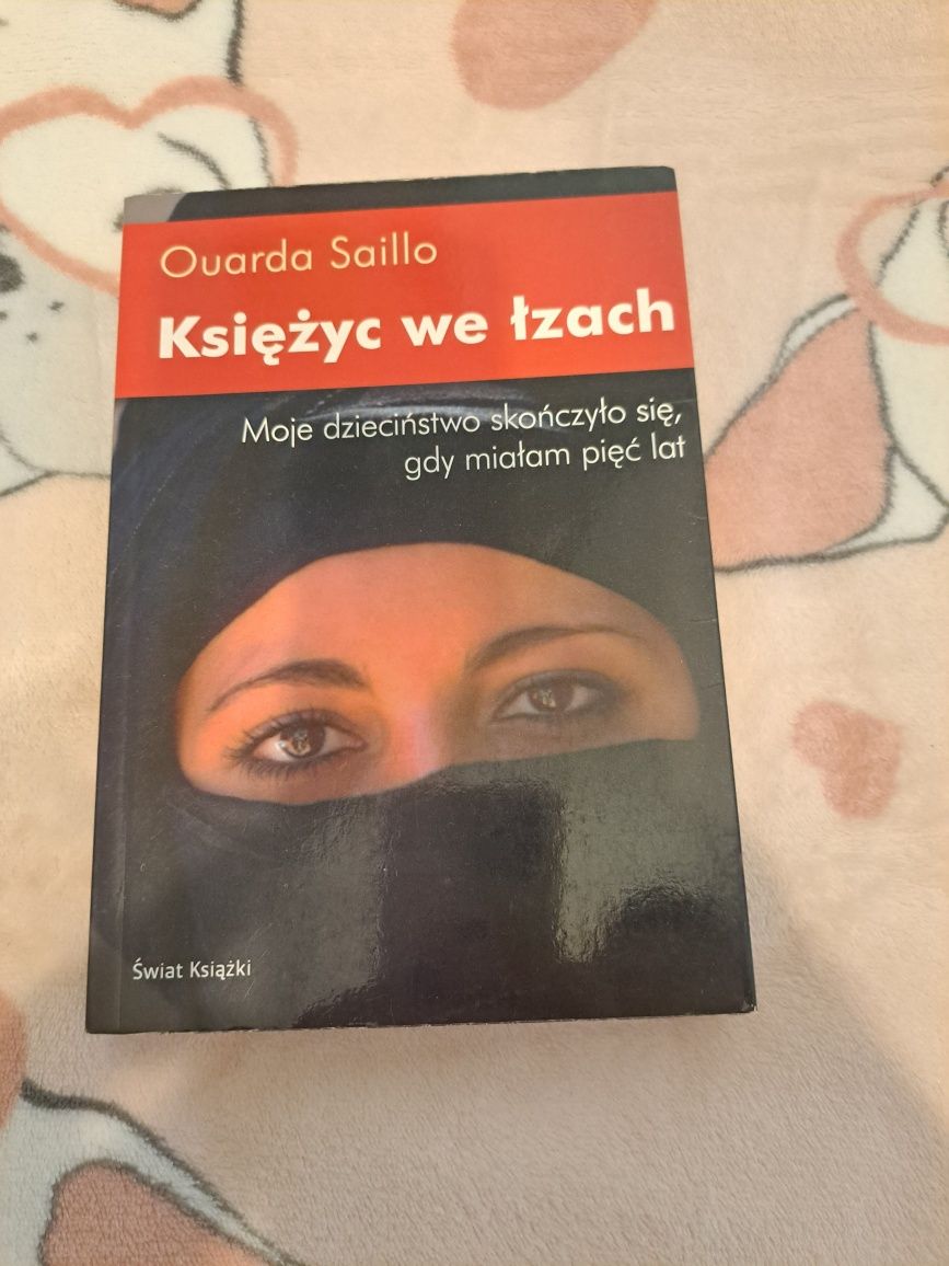 Księżyc we łzach-Ouarda Saillo,książka