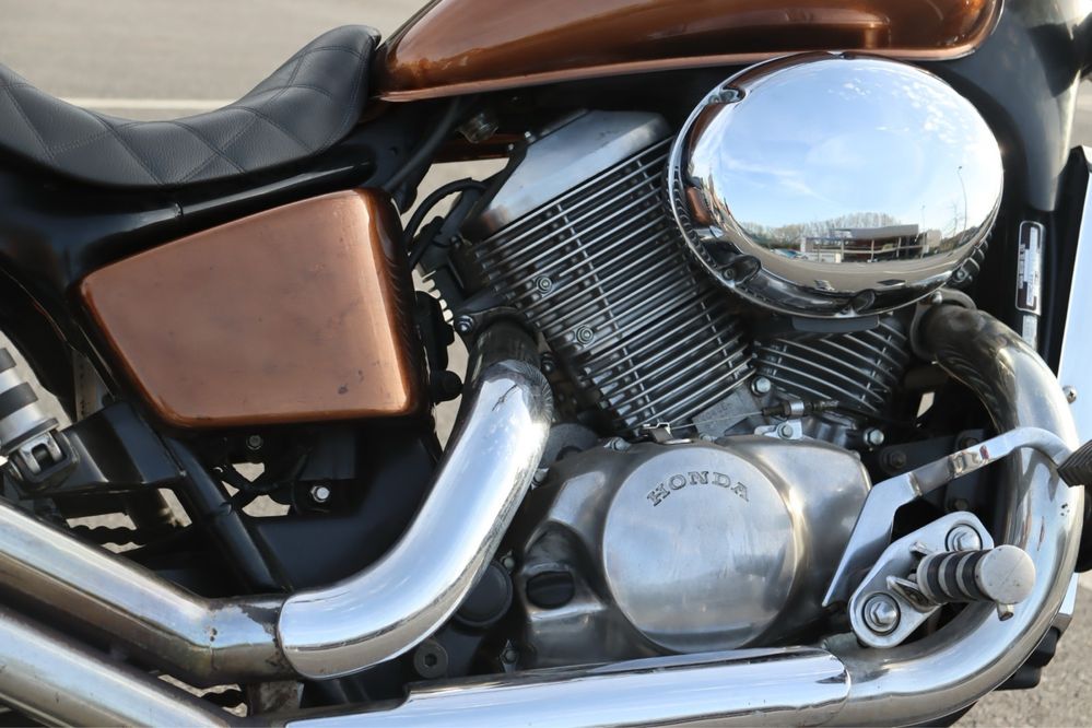 Honda shadow 750