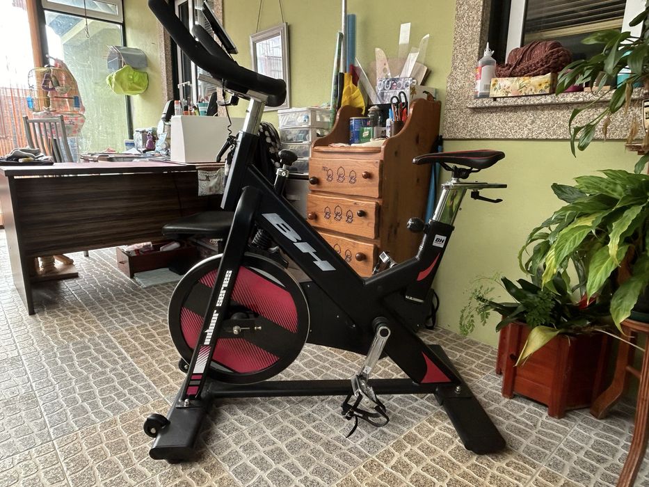 Bicicleta spinning BH SB Mag