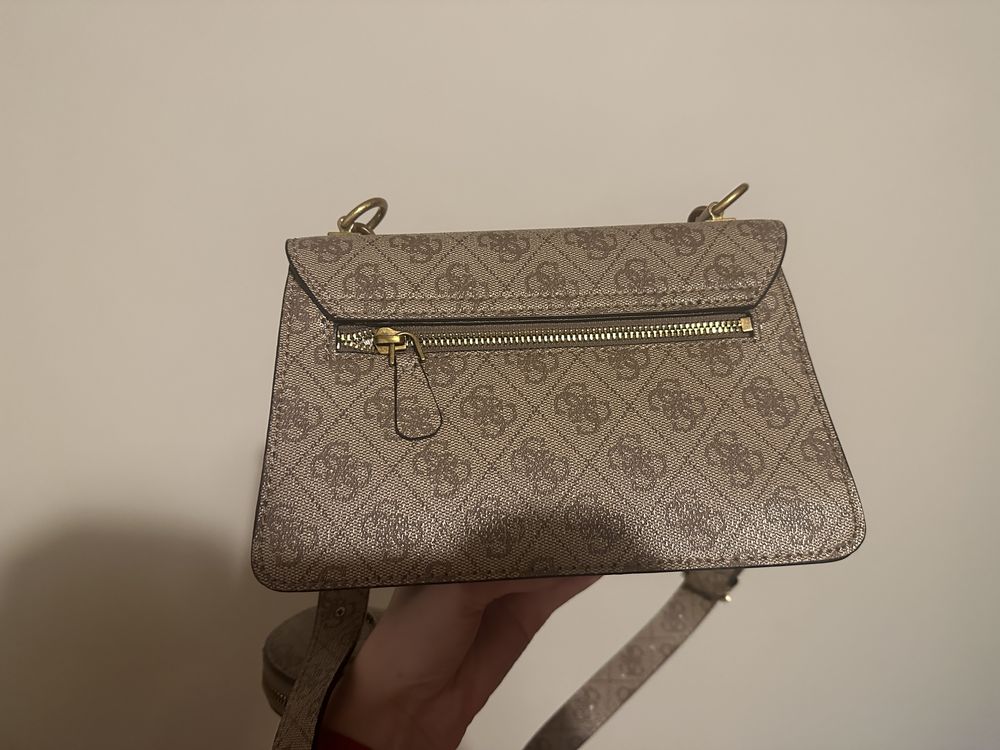 Torebka guess Alexie crossbody
