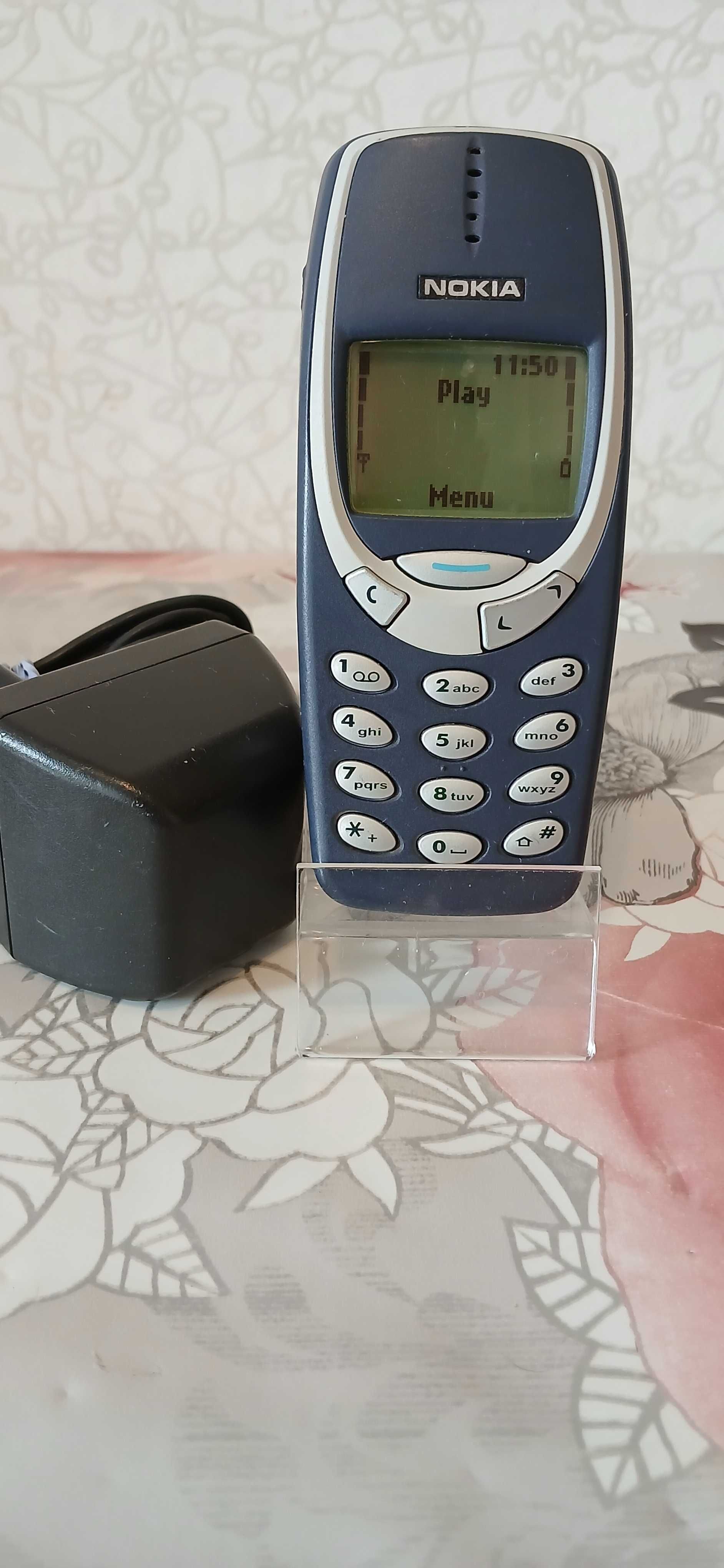Nokia 3310.3330 z ładowarkami