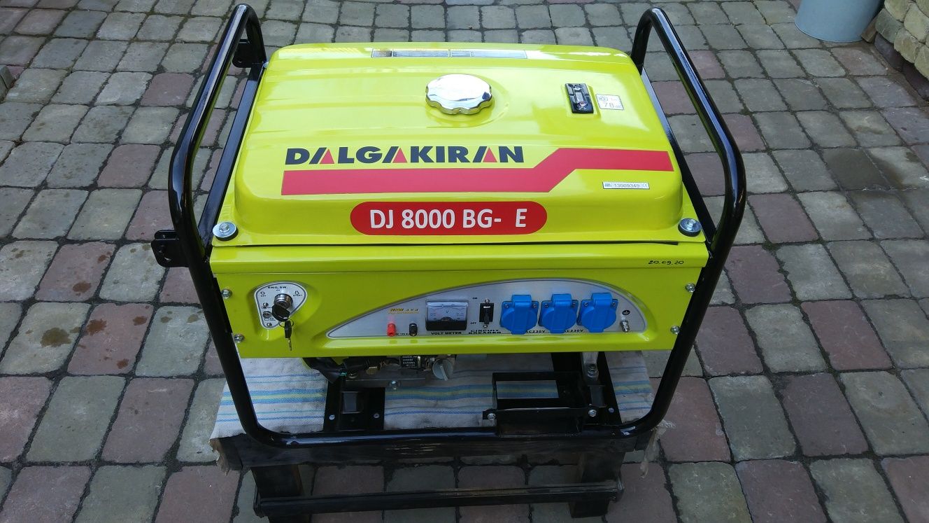 Бензиновый генератор Dalgakiran DG 8000 BG-E