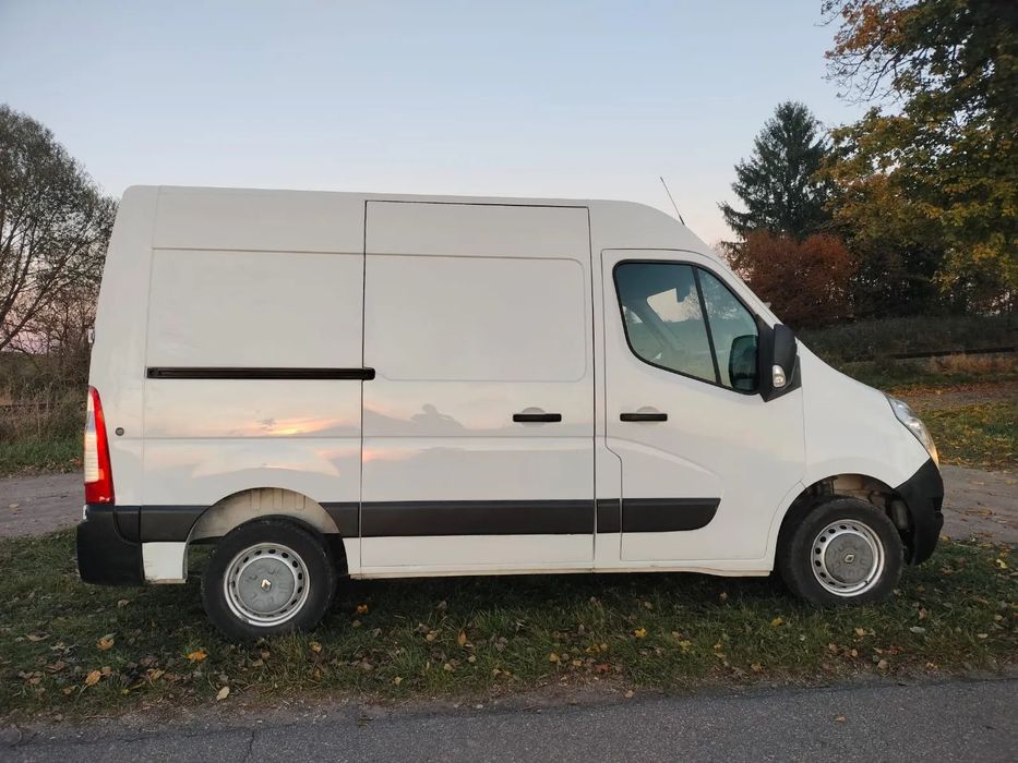 Renault master  Bardzo Ładny sprowadzony hak2500kg zarejestrowany L1H2 klimatyzacja