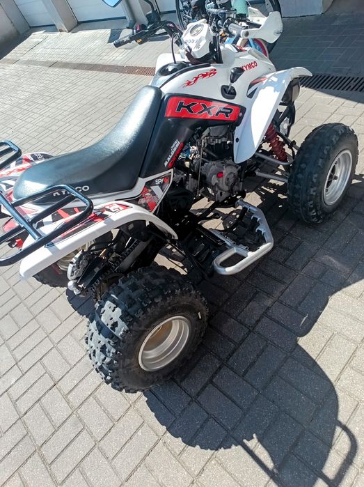 Quad Kymco KXR z silnikiem 300 zarejestrowany jako osobowy inny kat. B