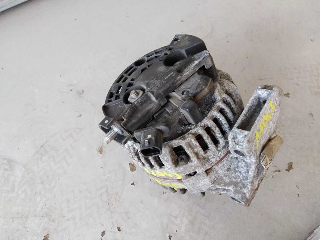 Opel Vectra C 2.2 16V Alternator