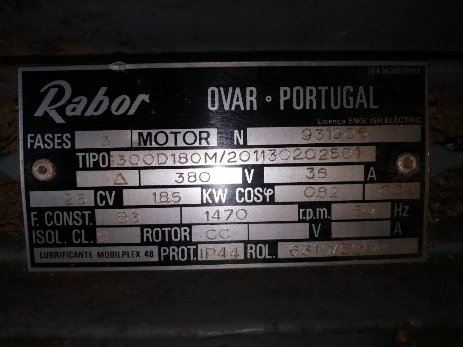 Vendo motor trifásico de 25 cv