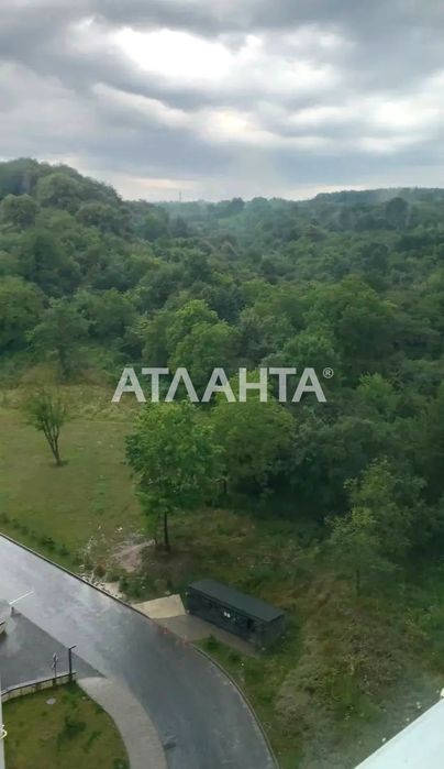 Продаж 1-кім. квартири в новобуді по вул. Малоголосківській