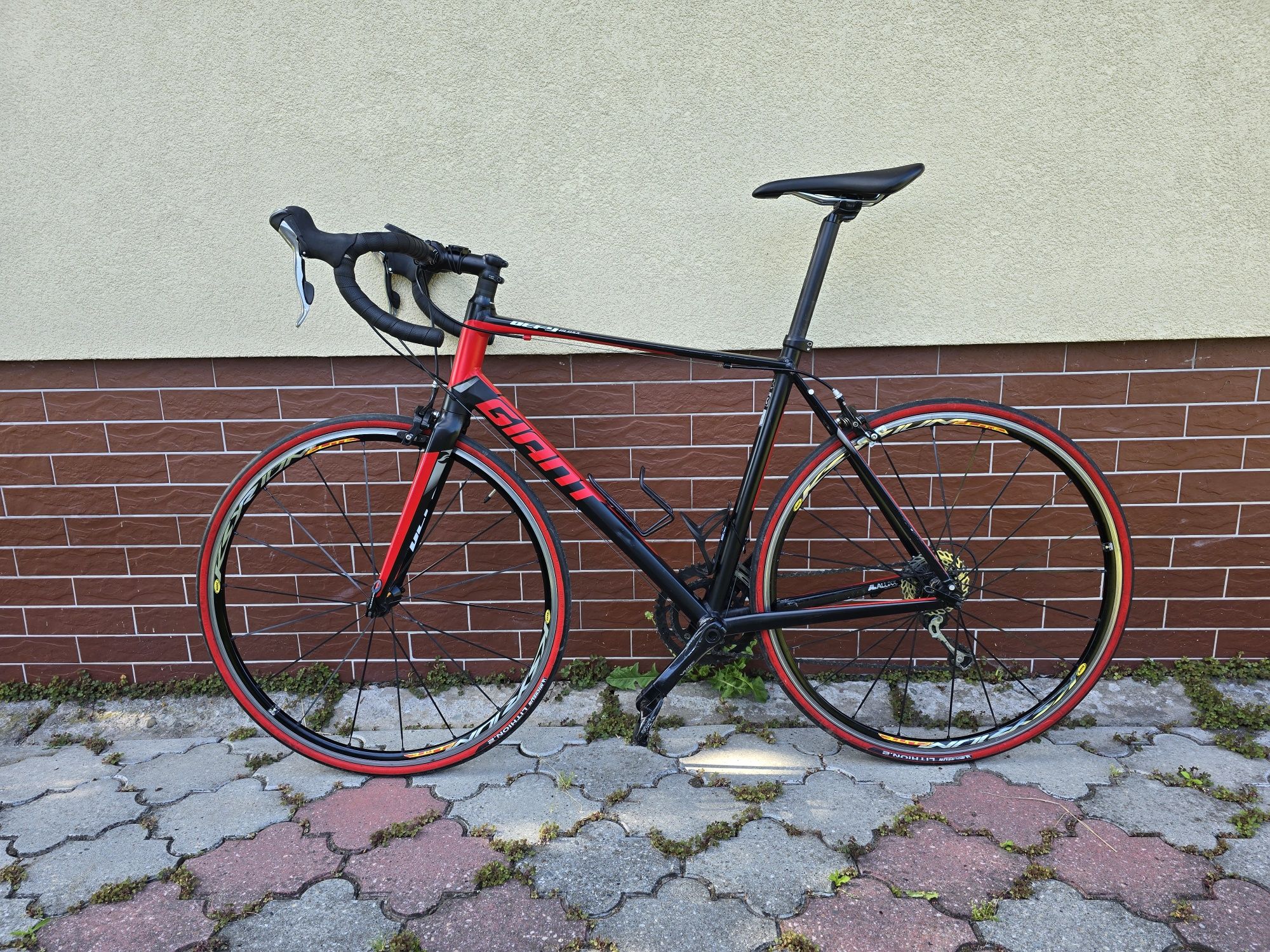 Giant DEFY M L rower szosowy, kolarka, dużo dodatków