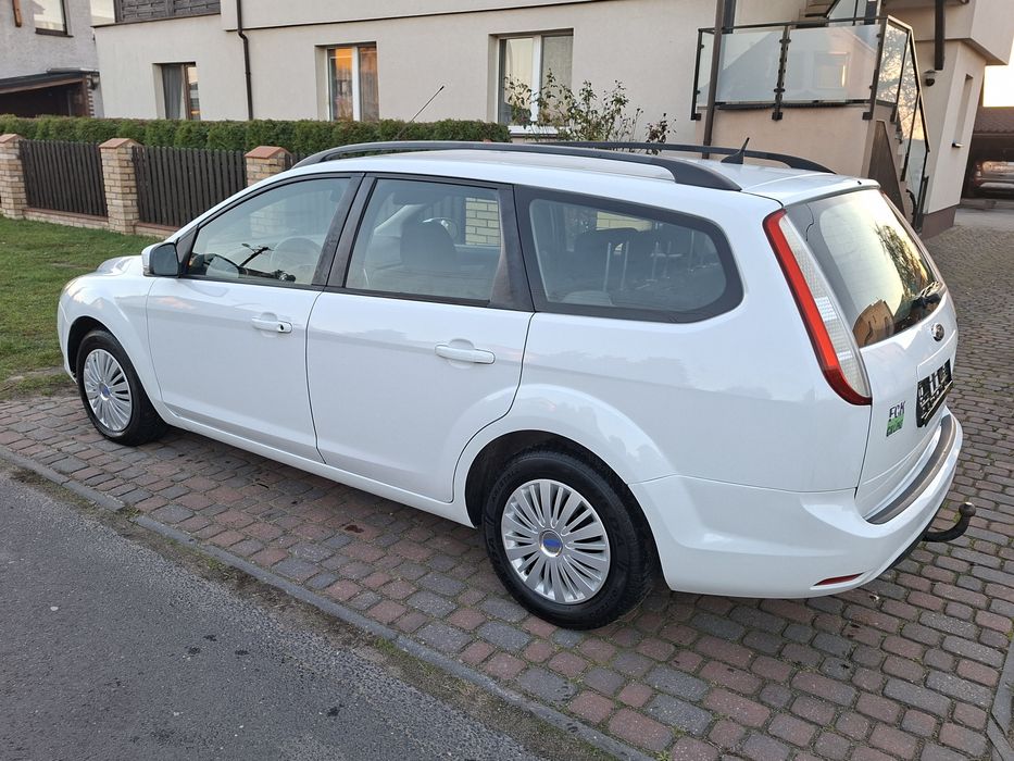 Benzyna 1.6 100 km Tempomat 2011r.