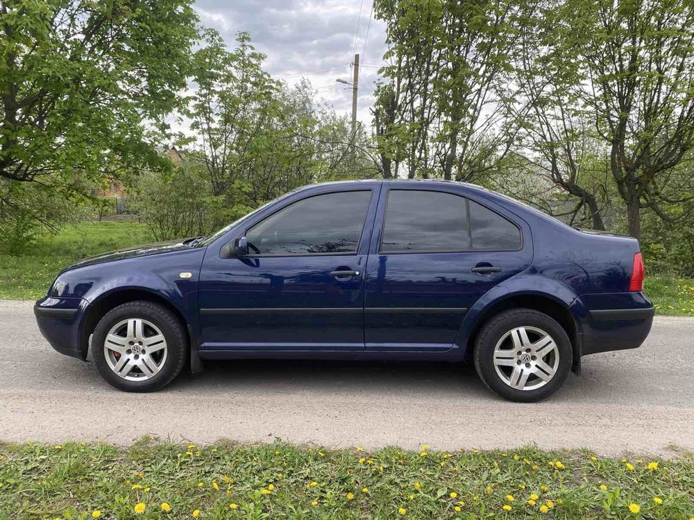Продам Volkswagen Bora, гаражное хранение!!!