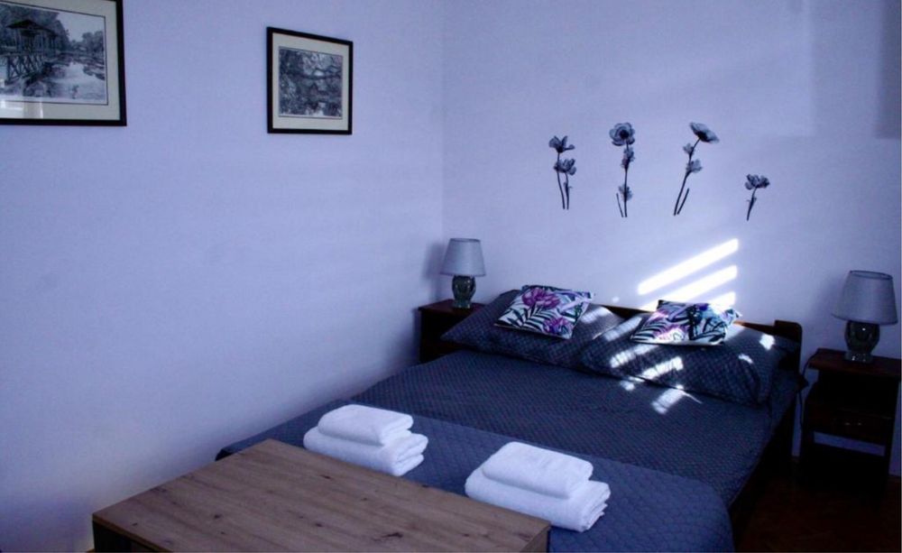 Apartament w Toruniu- 8-osobowy/ Bilard/ Parking/ Taras/ Spokój