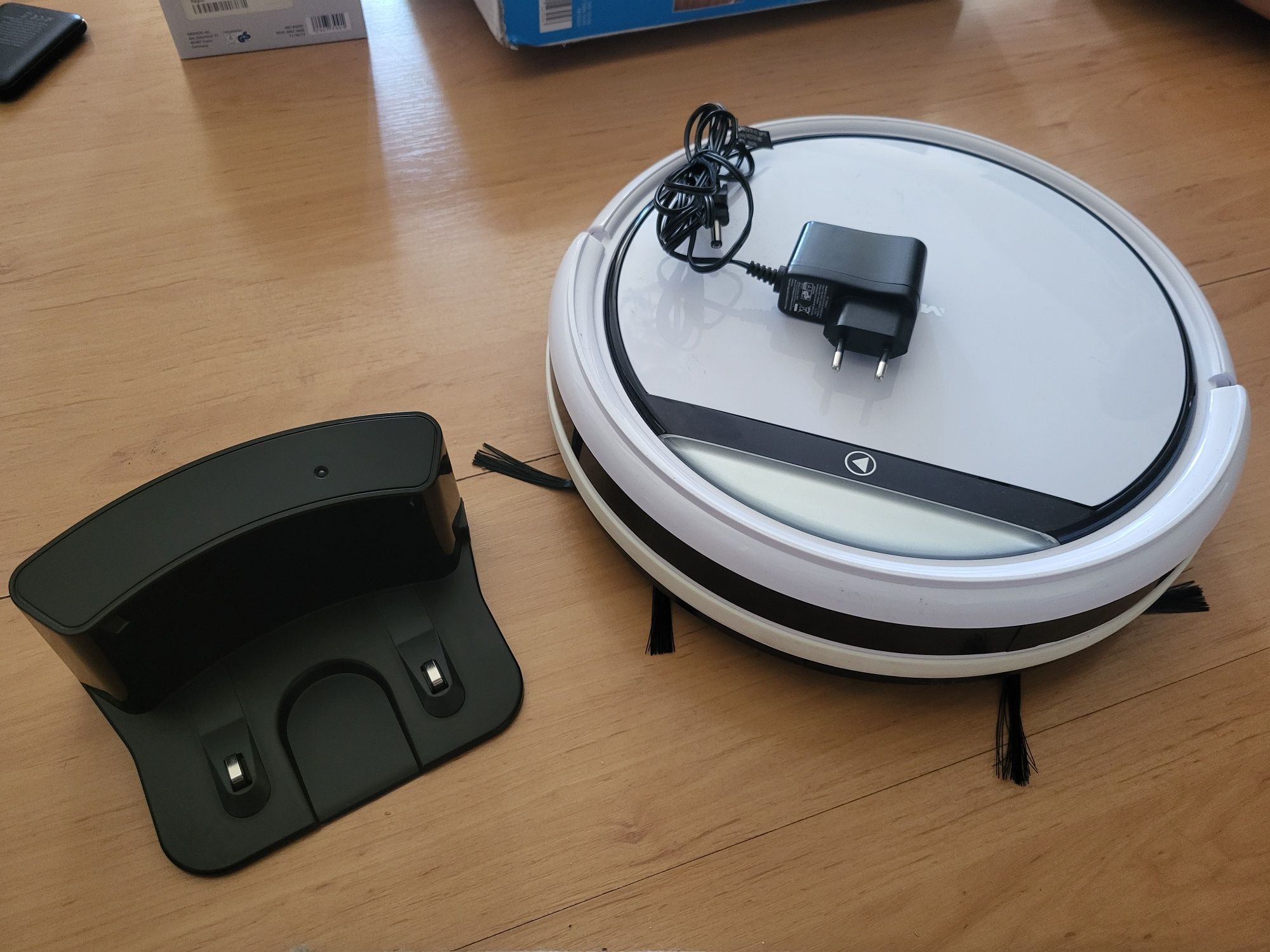 Robot sprzątający myjący dwa w jednym medion