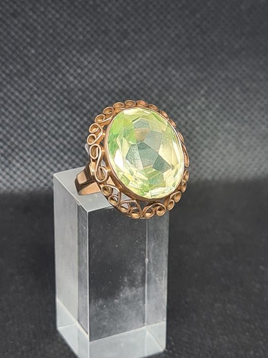 Złoty pierścionek ala WARMET  z Zielonym oczkiem p. 585 14K 8.73gr