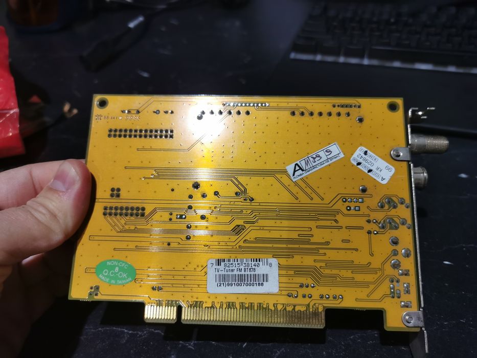 Tuner TV FM BT878P+ na PCI