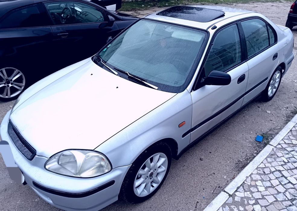 Honda civic impecável