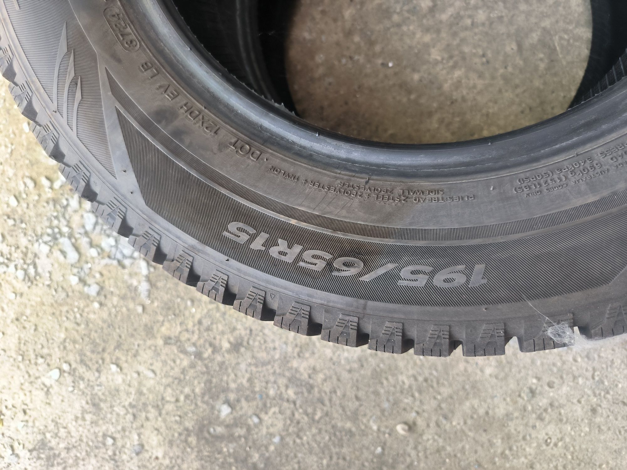 Шини Laufenn i FIT Ice LW71 195/65 R15