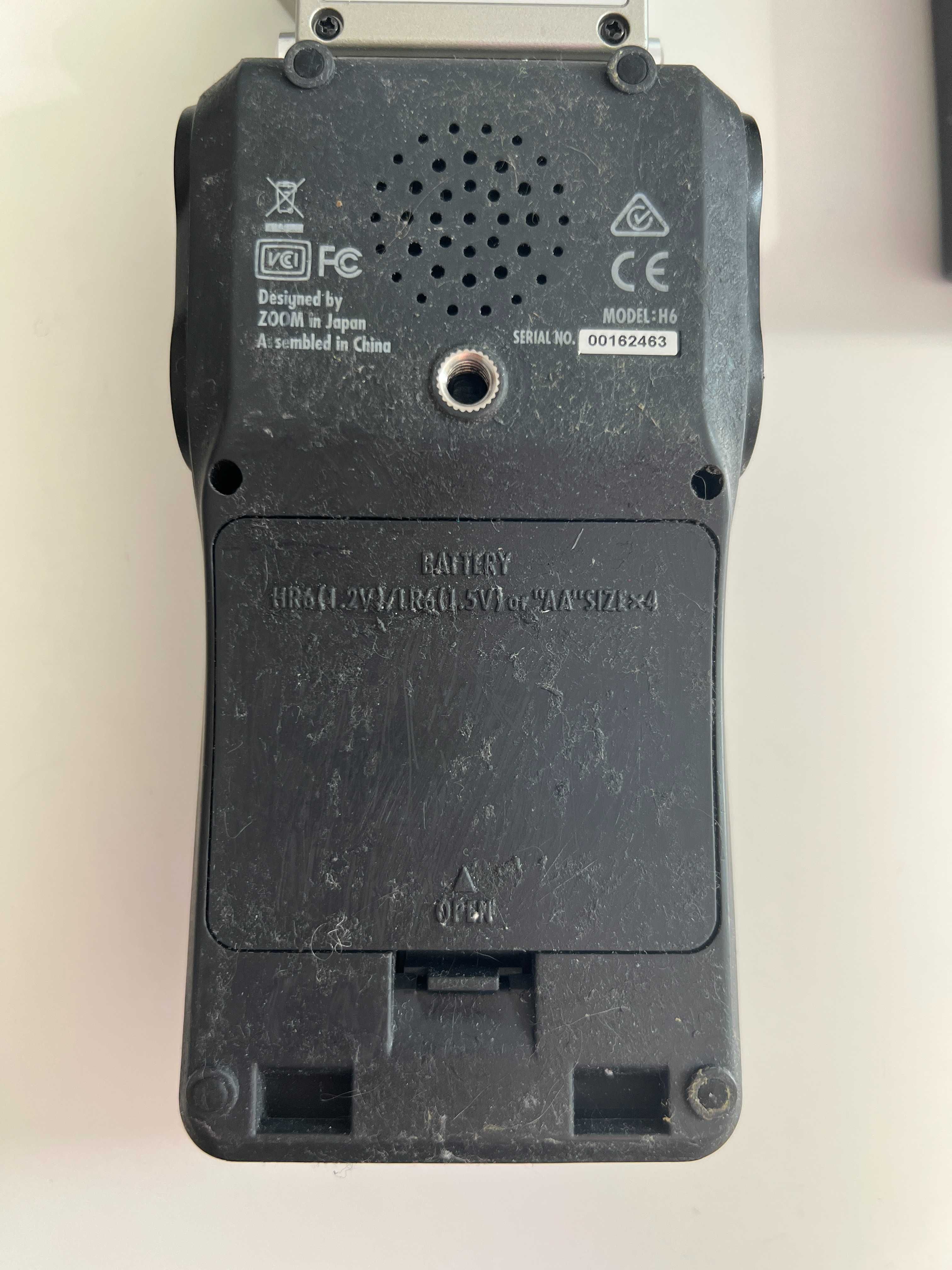 Rejestrator Audio Zoom H6 + 2 Kapsuły + Zestaw Panasonic Eneloop