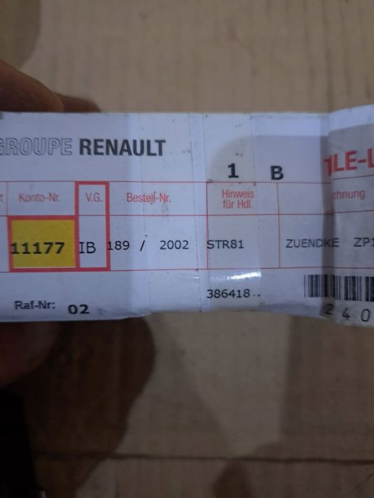 Świece Zapłonowe 4 Sztuki 1.6 SCe Megane IV Oryg