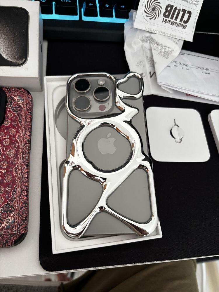 iPhone 15 Pro 256GB Tytan naturalny