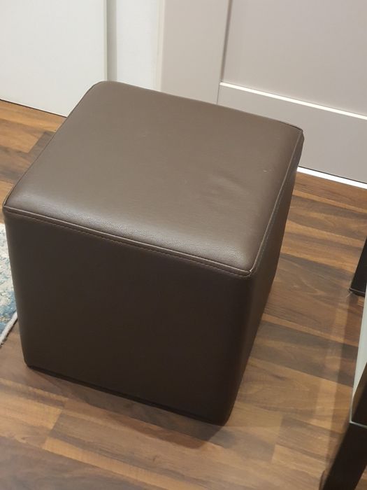 Pufa brązowa skoropodobna