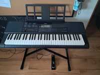 Keyboard Casio CT-X700 + pedał sustain + statyw