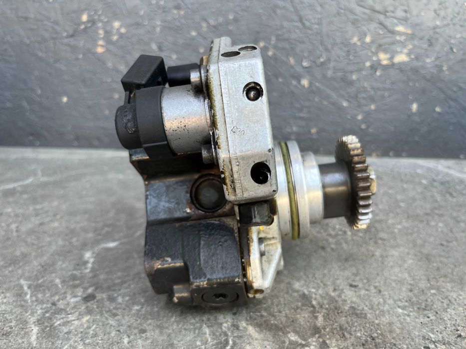 ТНВД паливний насос Mercedes W203 W204 W211 W212 W221 Sprinter Vito