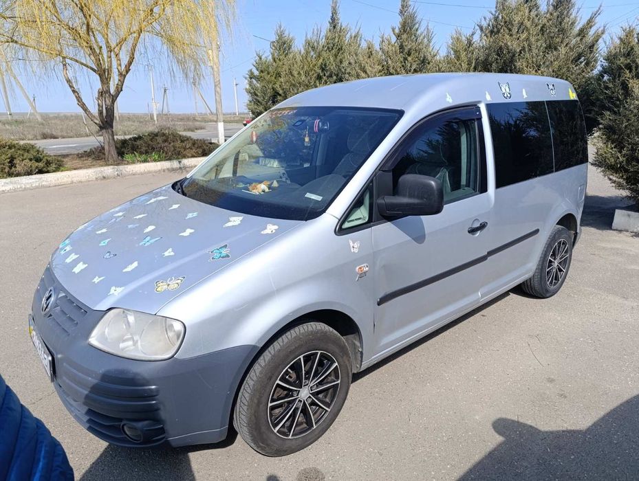 Volkswagen caddy 2010. 1.9. автомат.