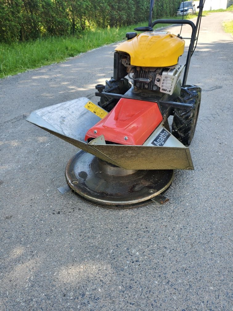 Wypożyczalnia Wypożyczanie Wynajem kosiarka do wysokiej trawy rotacyjn