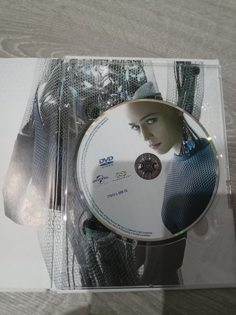 Ex Machina (2014) DVD