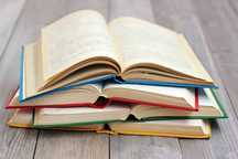 DOAÇAO de cerca de 200 livros em muto bom estado